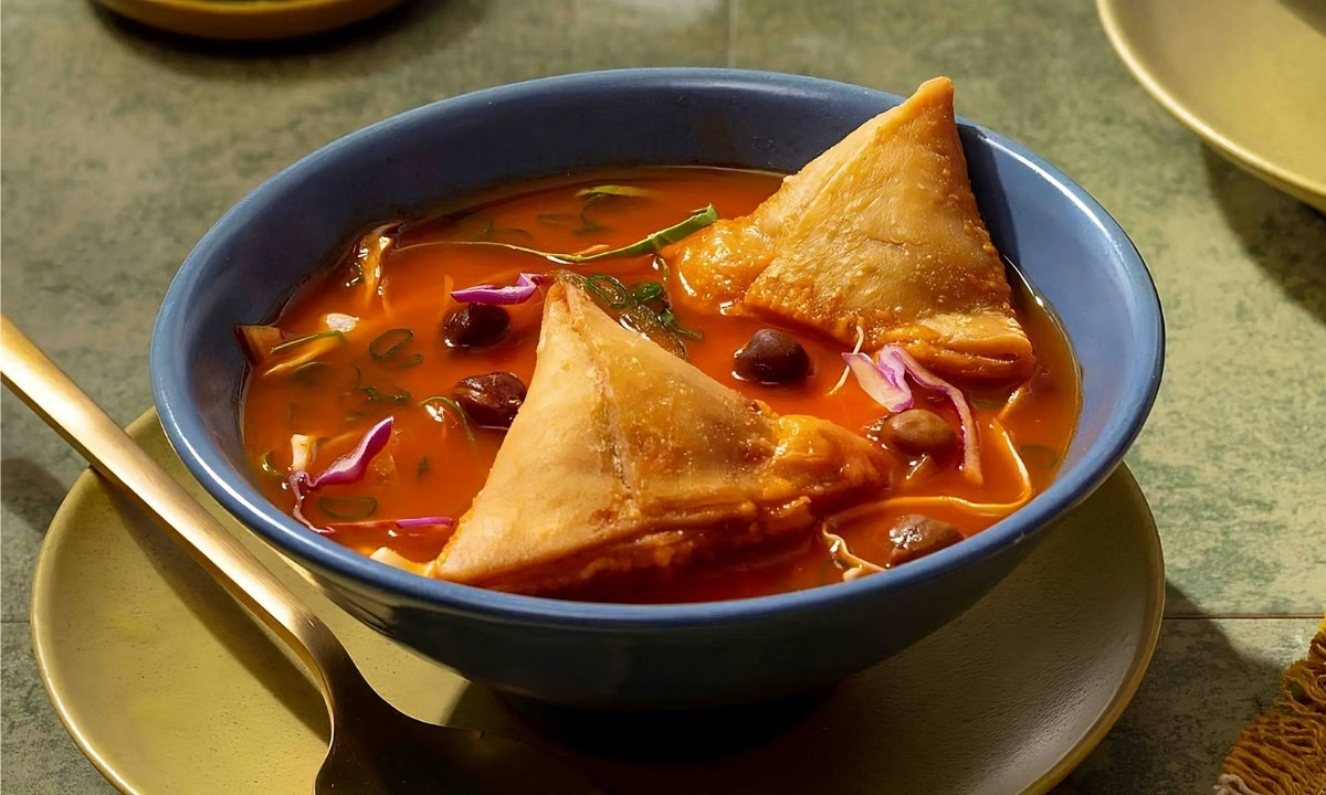 burmese-samosa-soup-recipe