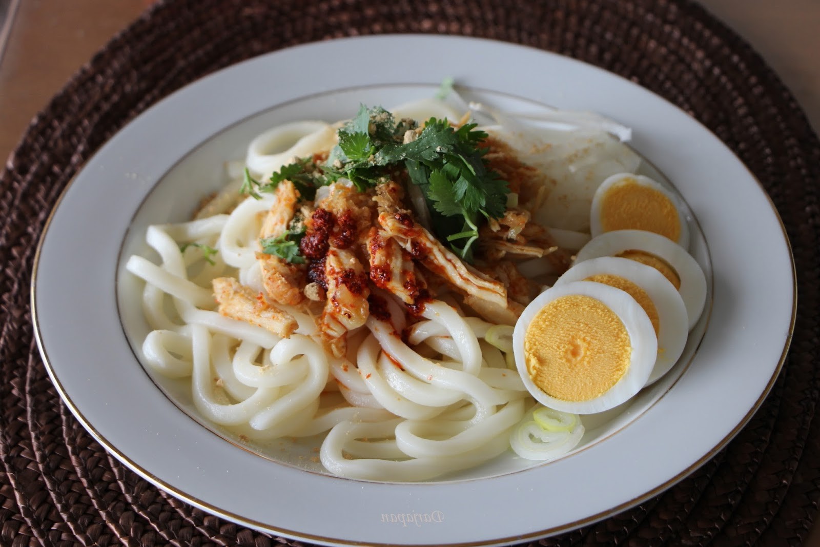 flat-rice-noodle-salad-recipe-nanbyagyi-thoke