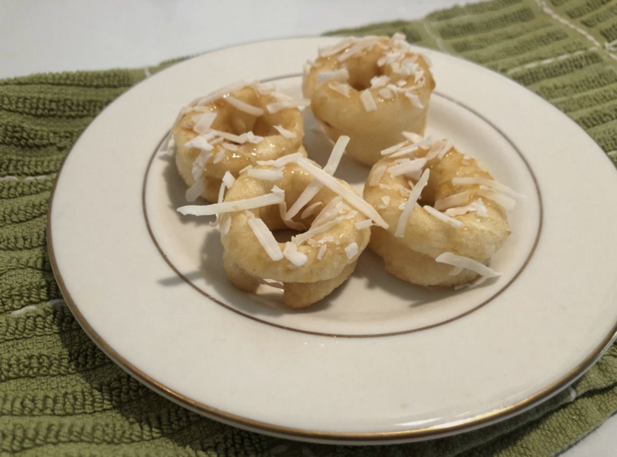 glutinous-rice-doughnuts-mont-let-kauk-recipe