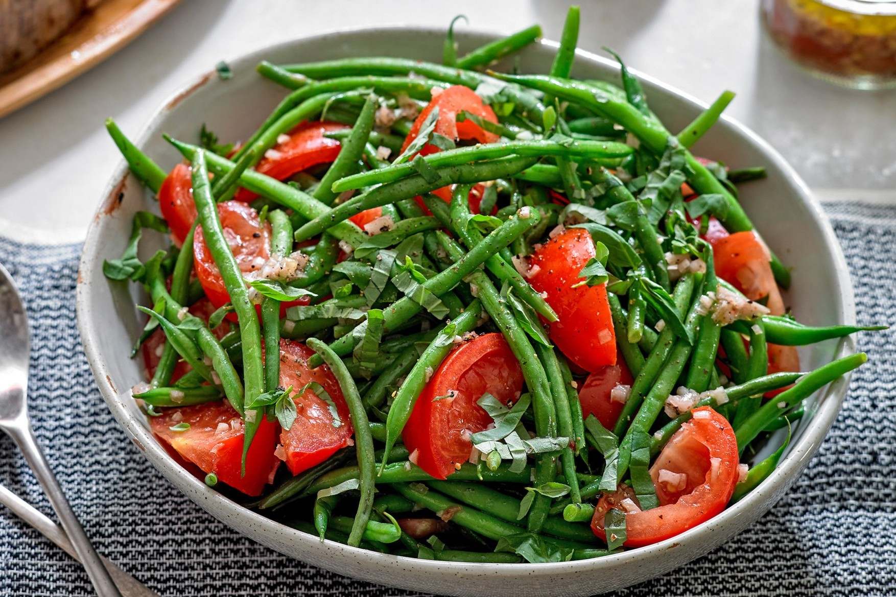 long-bean-salad-recipe-pei-hpyu-ywet-thoke