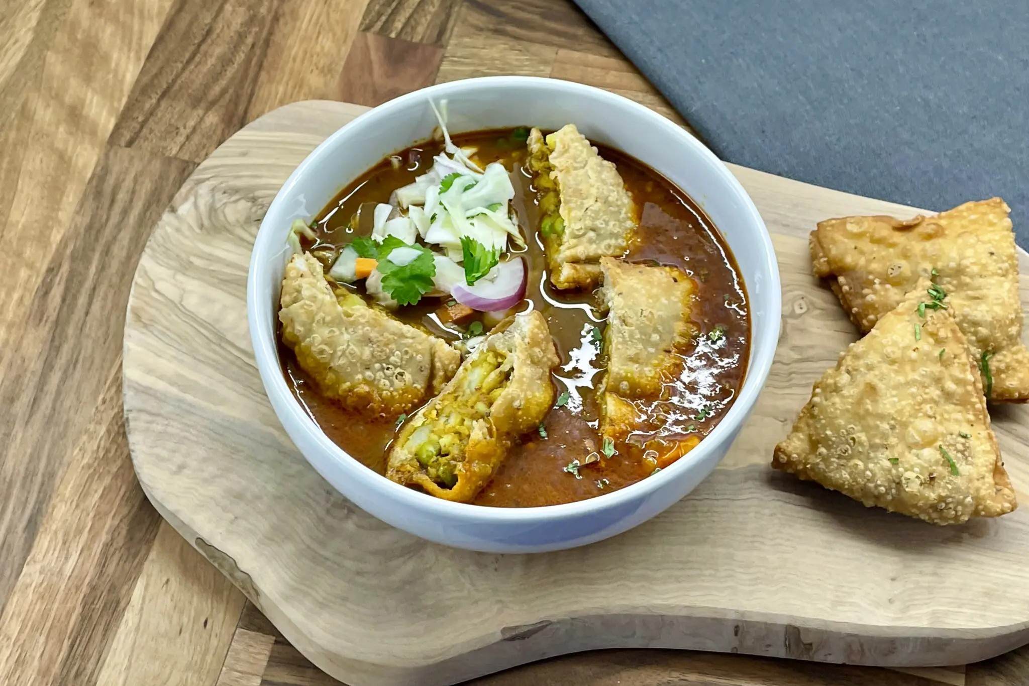 samosa-salad-recipe-samuza-thoke