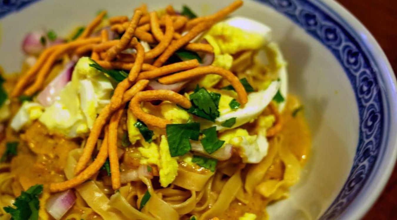 split-pea-crackers-recipe-pe-kyaw